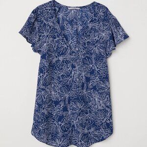 H&M Women's Pullover Blouse Blue Chiffon Flutter Sleeve V-Neck Tunic Top